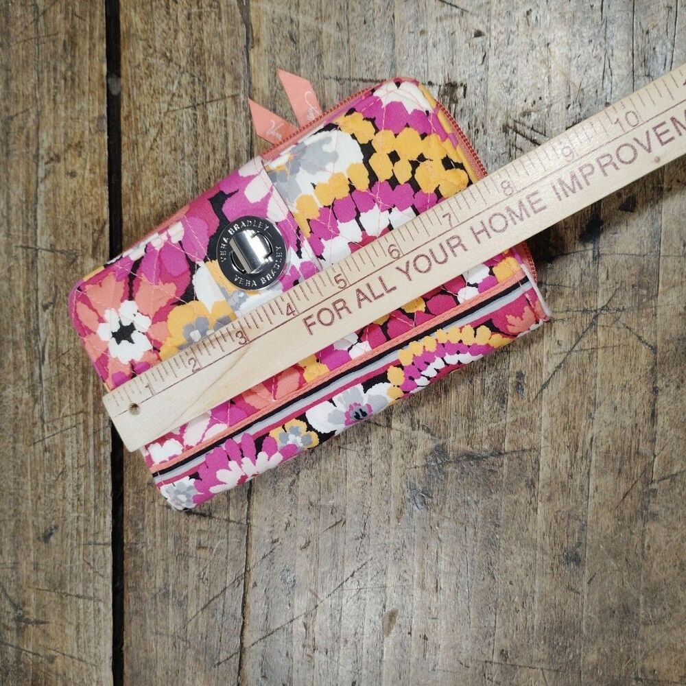 Vera Bradley Pixie Blooms Turnlock Wallet Large Zip Around Clutch Carry All - Picture 6 of 7